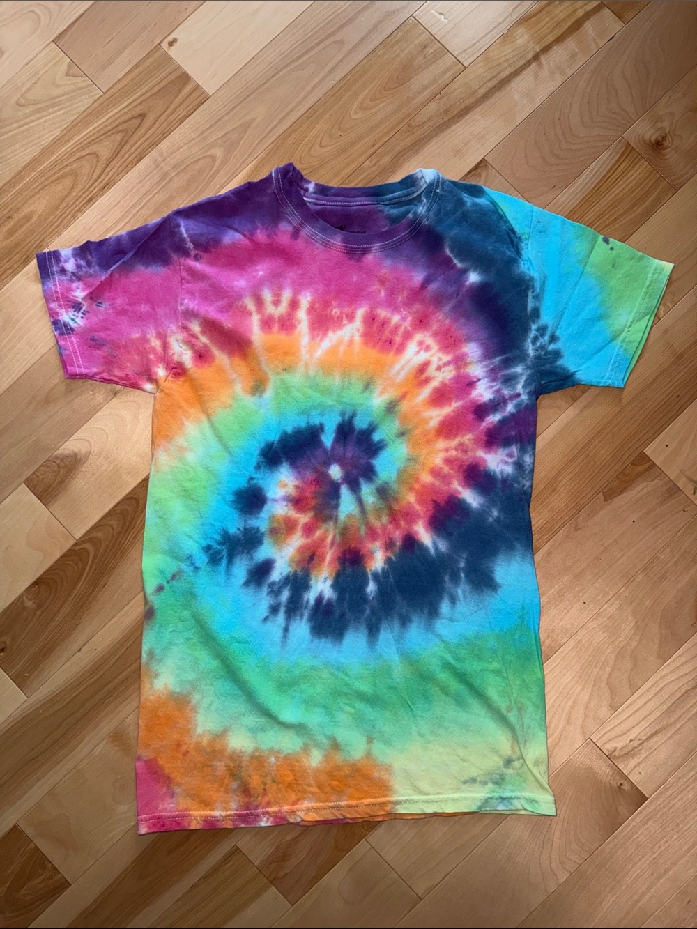 Multicolor Spiral Tie-Dye T-Shirt S unisex